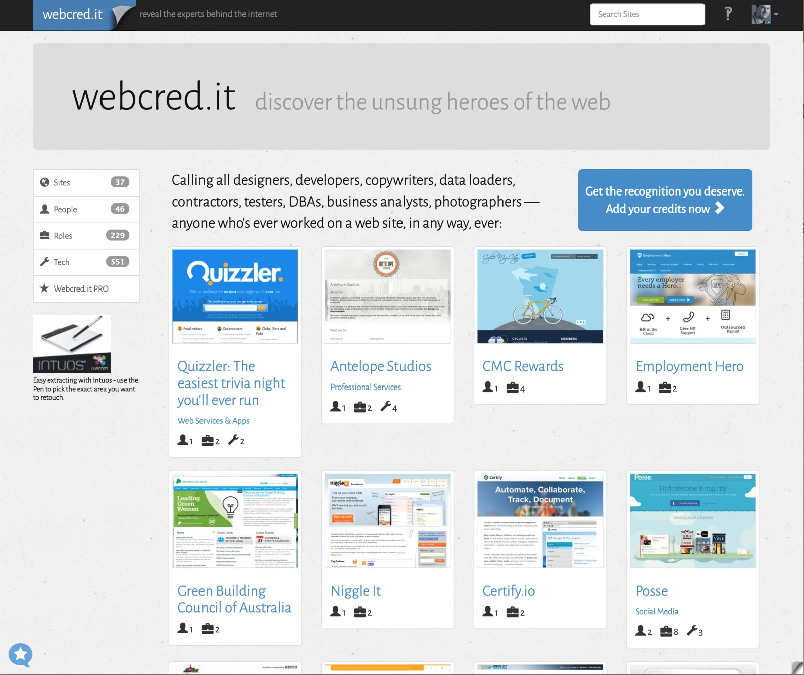 Site credits directory 'webcred.it' with filter sidebar and a grid of website cards.